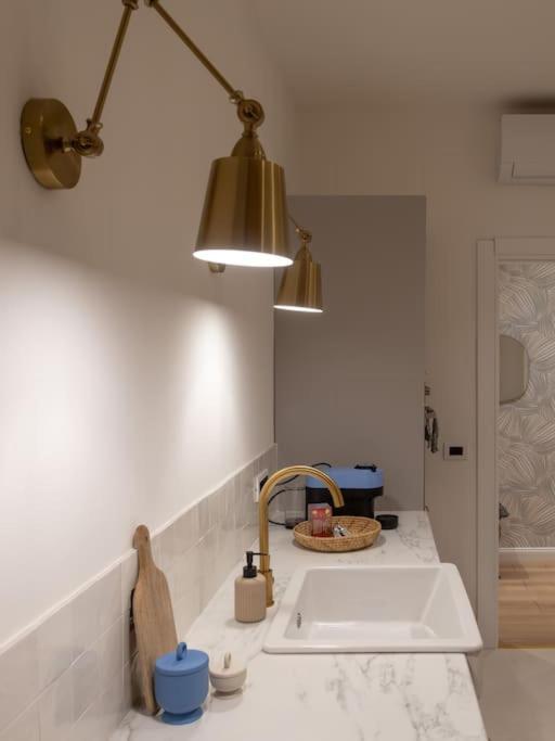 Foscolo 46 - Elegant Family Apartment Trieste Esterno foto