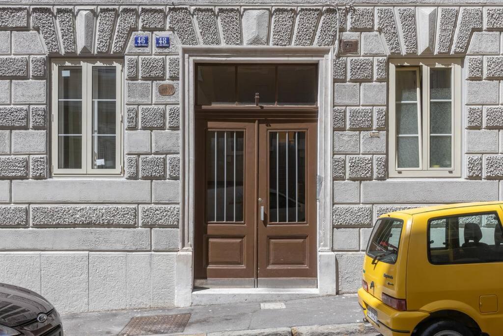 Foscolo 46 - Elegant Family Apartment Trieste Esterno foto
