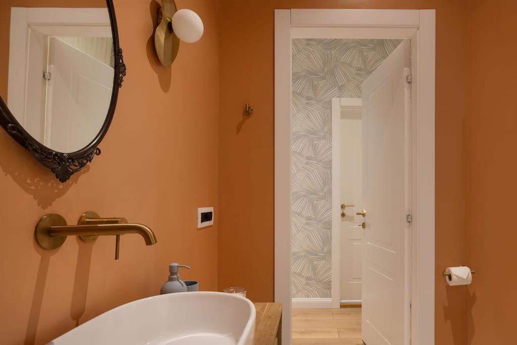 Foscolo 46 - Elegant Family Apartment Trieste Esterno foto